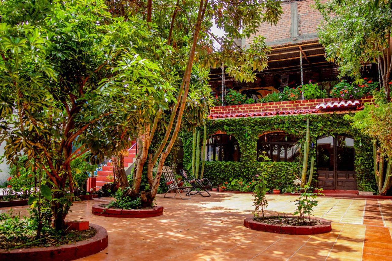Хостел Huaraz Colonial Екстер'єр фото