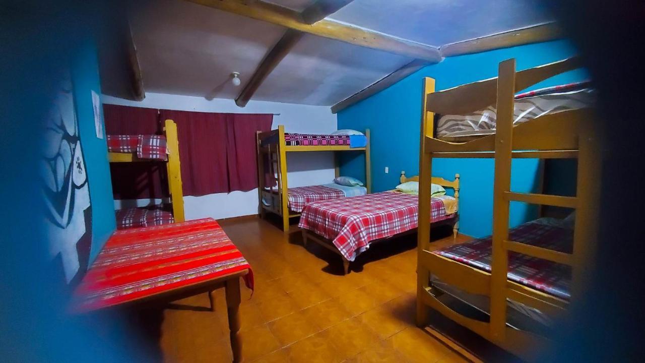 Хостел Huaraz Colonial Екстер'єр фото
