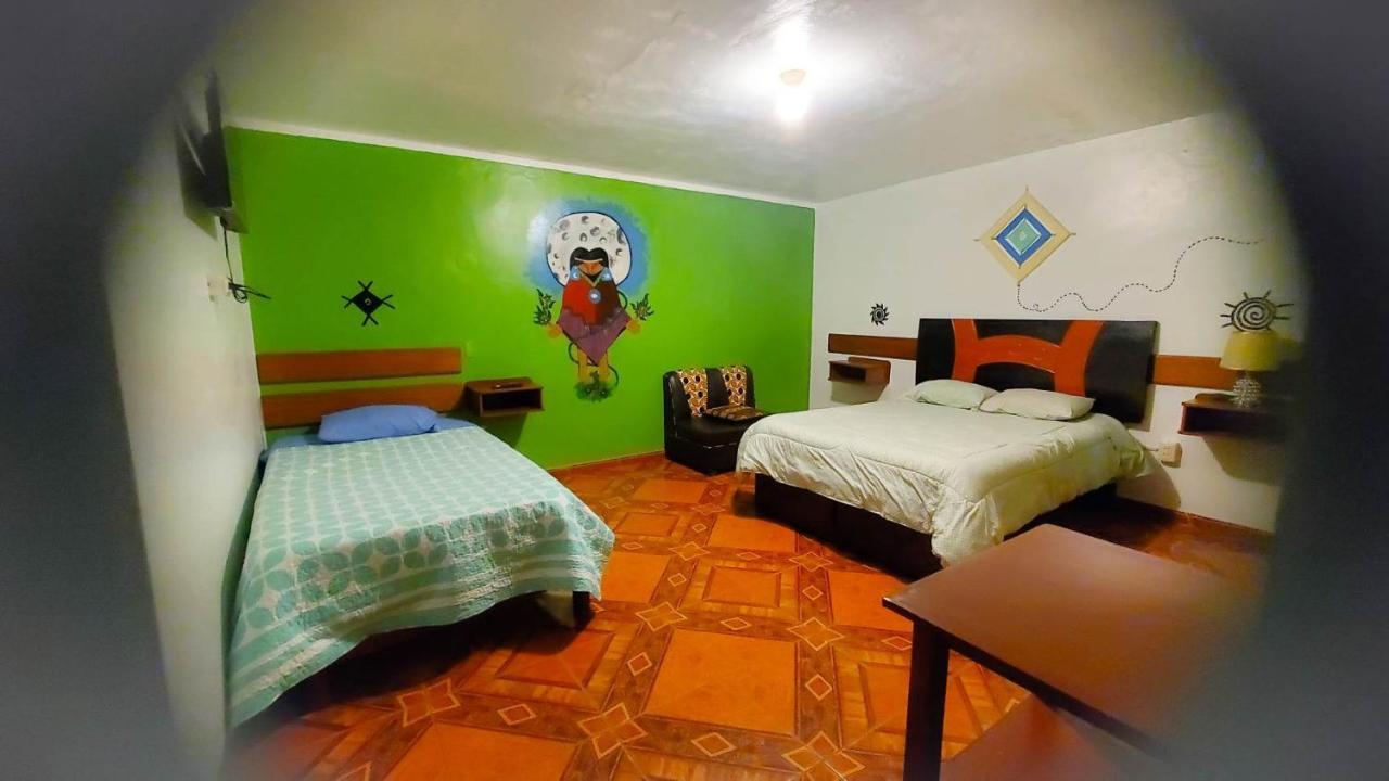 Хостел Huaraz Colonial Екстер'єр фото