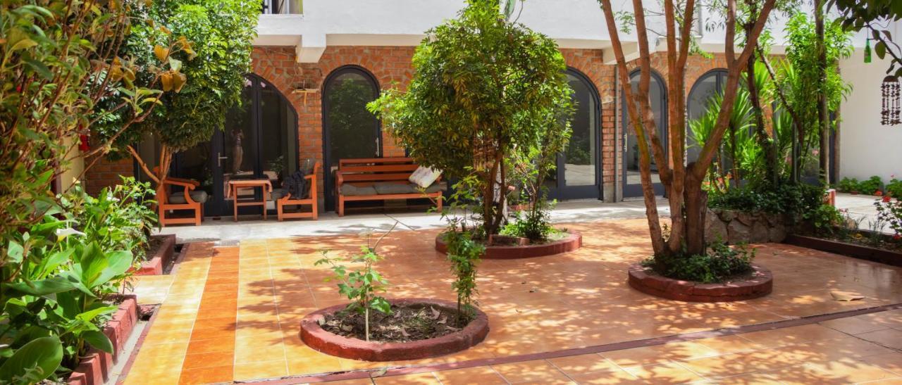Хостел Huaraz Colonial Екстер'єр фото